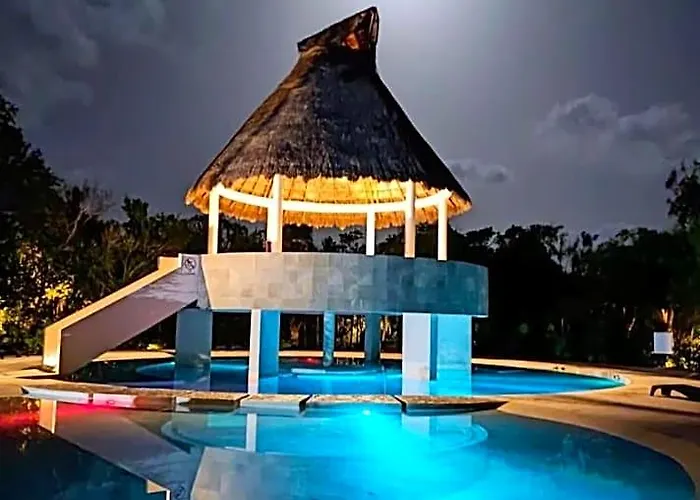 Prince, Loft & Rooftop, Private Pool & Jaccuzi Riviera Maya Hotel
